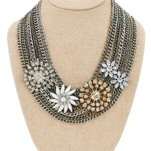 Stella & Dot Metropolitan Crystal Statement Necklace